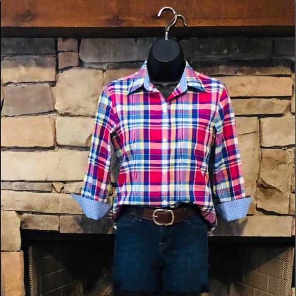 Button Front - Picture 2 of 4